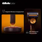 GilletteLabs Heated Men's Razor Gold Edition - Image 2