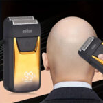 Braun 5120s Mini USB Electric Razor - Image 2