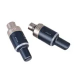 LEKATO MW-1 5.8G Plug on XLR