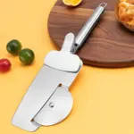 Qinux Razzrol Rotatable Stainless Steel Cutter